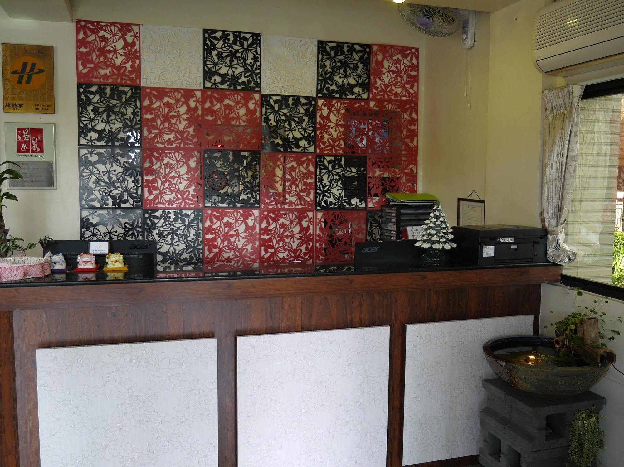 Jiaoxi Hot Springs Hotel 外观 照片